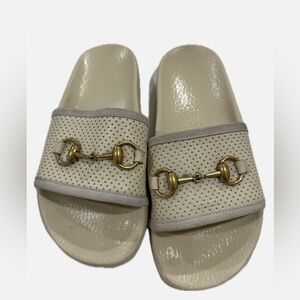 Authentic Gucci Grey Suede Horsebit Flat Slide Size 37